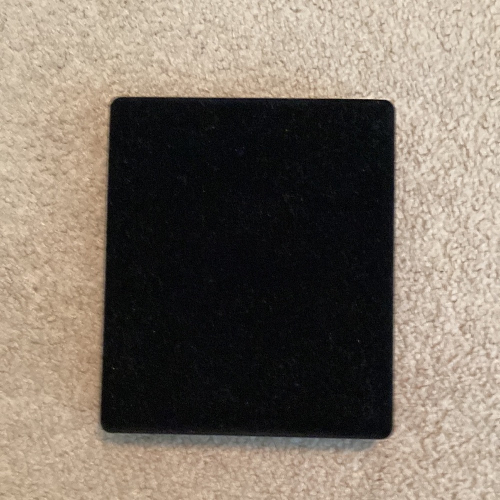 NWOT Pearl Necklace Bracelet & Earrings Set - Picture 3 of 6